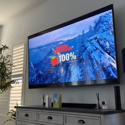 82” Samsung Smart TV 120hz  