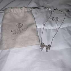 Kendra Scott Krista Silver Bow Necklace & Ring Set – White Mix (Ring Size 7)