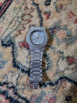 Woman watch