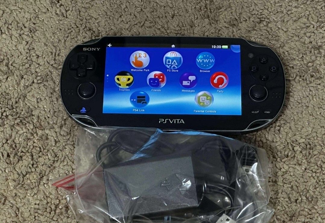 So Ny PsVitA OLed With Charger