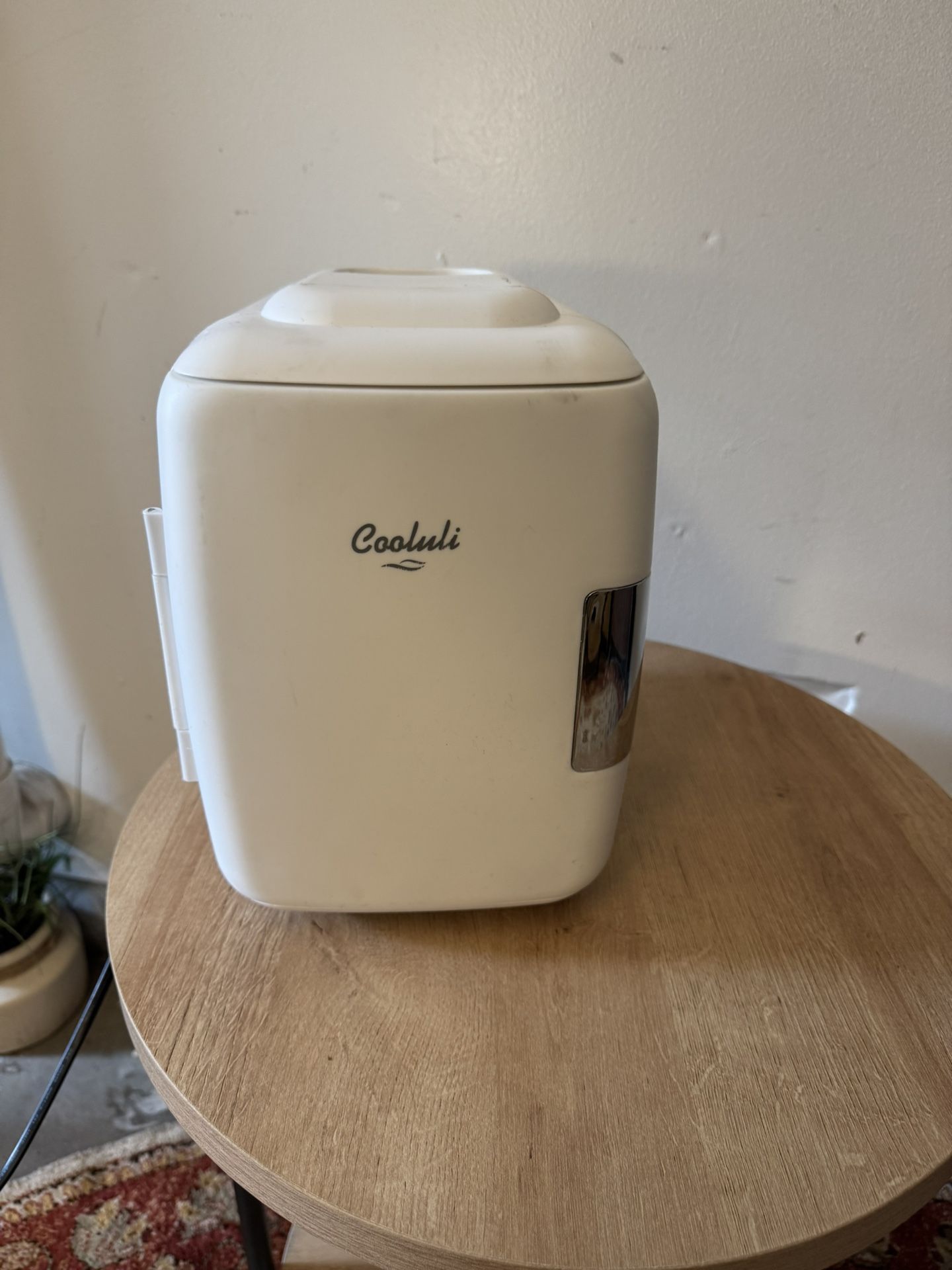 MINI FRIDGE HOT & Cold