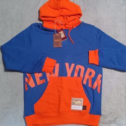 NEW Tags Men's Size Medium Hoodie New York Knicks Ewing  Brunson Towns