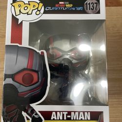 Funko POP! : Marvel Ant Man Wasp Quantumania #1137 - Ant-Man & Protector