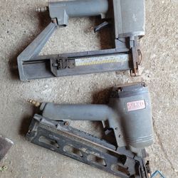 Senco Finisher and Staple Pneumatic Power Tool 