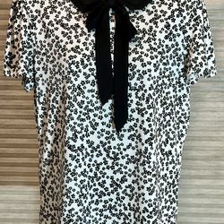 CeCe Black & White Floral Short-Sleeve Tie-Neck Top Size M