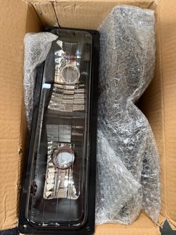 DNA Motoring BLC10BK Bumper Light [For 88-98 Chevy Tahoe GMC Yukon C/K ]
