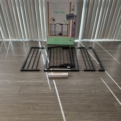 #1478 (33” Tall X 27.5-52” Wide) Ingenuity Safety Gate For Baby Toddler Or Dogs