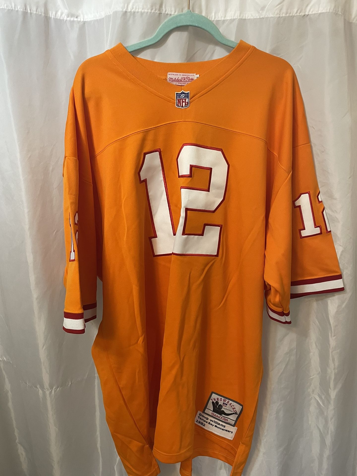 NFL DOUG WILLIAMS THROWBAVK JERSEY