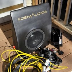 Oem Audio Plus (Amps,wiring,sub) Tacoma Sr-5 