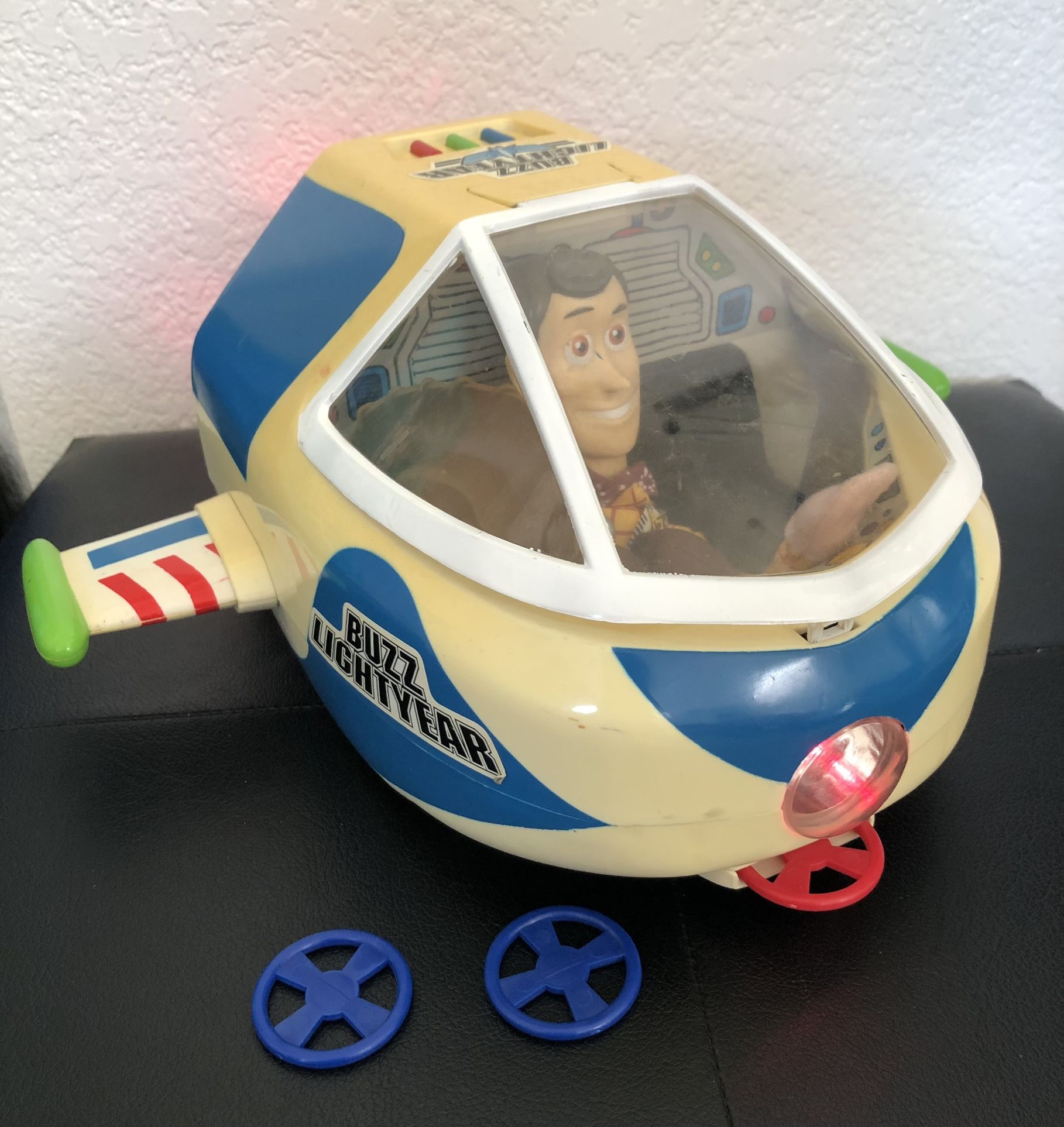 Toy Story Buzz Lightyear Space Explorer / Buzz Light Year Rocket