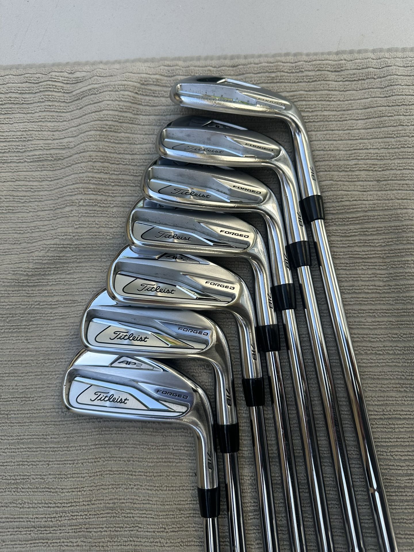 Titleist 718 AP2 Golf Iron Set 4-PW S300