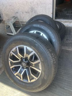 Toyota Tacoma WHEELS AND TIRES