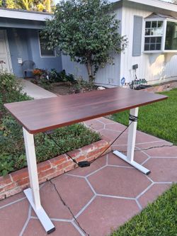 Standing Desk/Table Adjustable Height Motorized