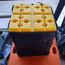 Truck And RV TIRE LIFTS BLOCKS