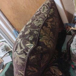 2 Big Pillows $7 Both Serious Buyers Only Local Pickup