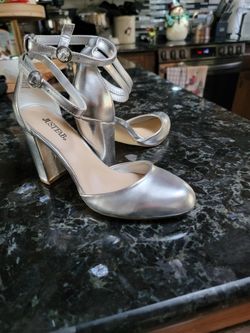 Beautiful Silver High Healed Shoes