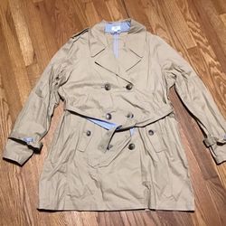 CROWN & IVY COAT WOMAN SIZE LARGE EXECELLET CONDITION 