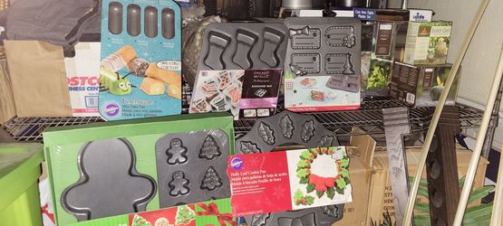 New Holiday Cookie Pans