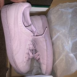 puma light pink