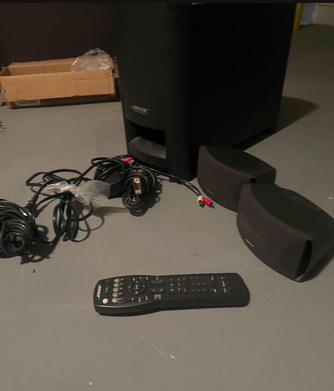 BOSE CINEMAS DIGITAL HOME THEATER SPEAKER