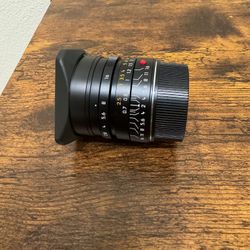 Leica M 28mm f/2 Summicron Aspherical - Black