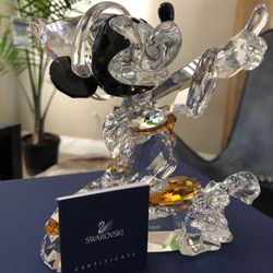Swarovski Crystal Mint Figurine Disney Sorcerer Mickey 2009 - Large