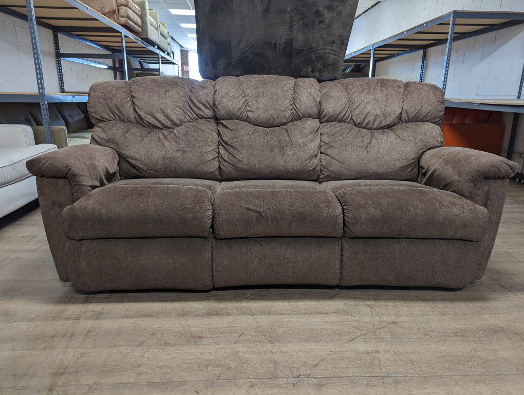 Free Delivery! Brown Cloth Recliner Couch 