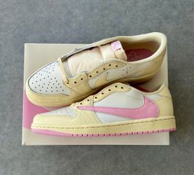 Jordan 1 Travis shy pink muslin size 9 men
