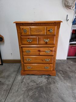 Pine bedroom set