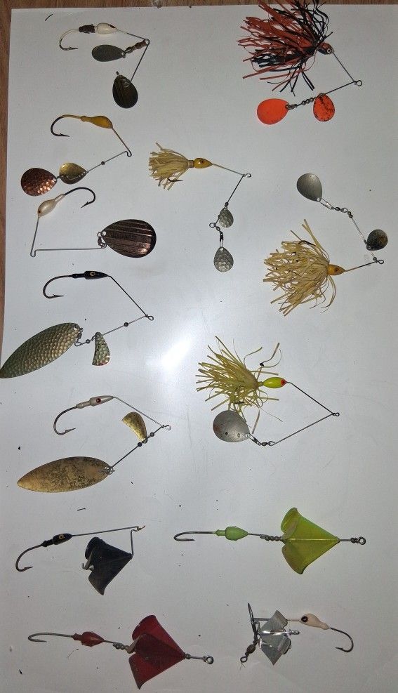 20 Vintage Spinner Baits ,all Working