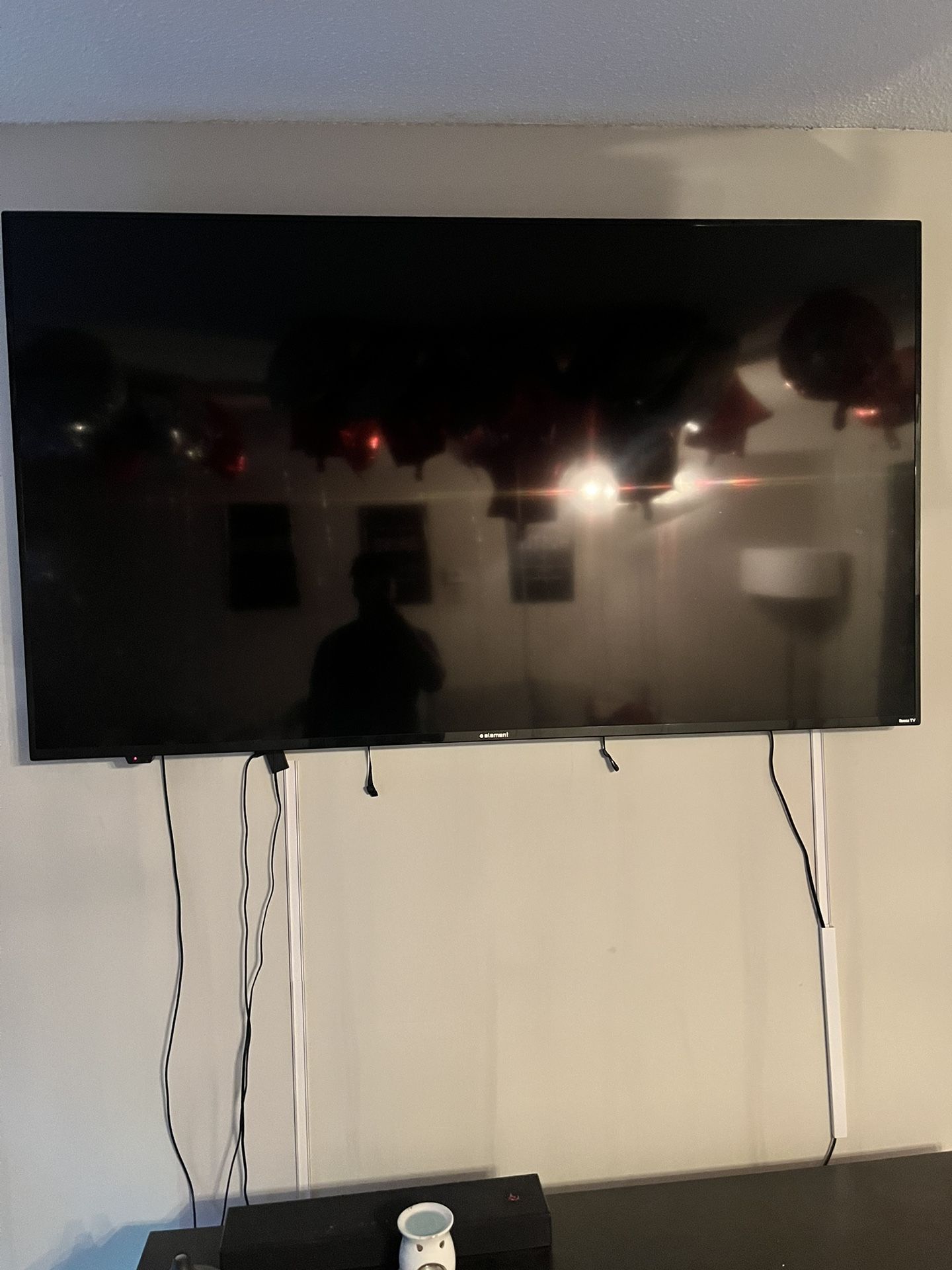 70 Inch Smart Tv (including Tv Mount)