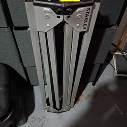 Fold Up Stands 