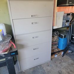 Large FILE Cabinet Office School College Church $149. obo