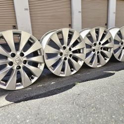 Wheels 17 5 Lugs Honda Stock