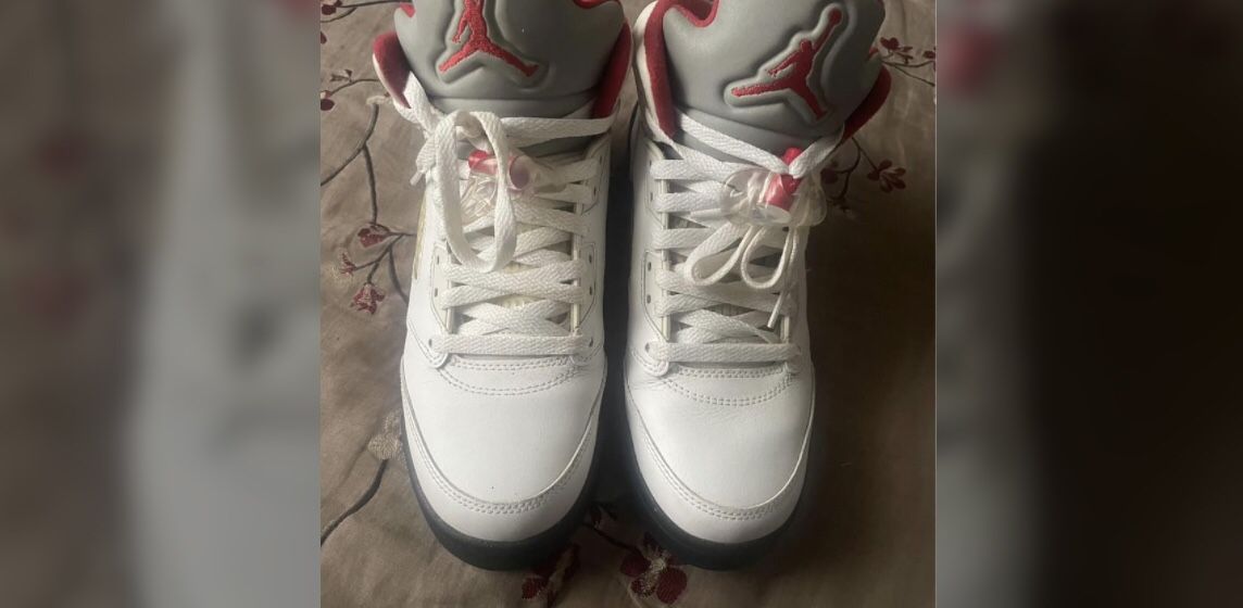 Air Jordan Fire Red 5s