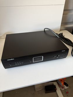 PANAMAX M5100-PM Power Conditioner & Surge Protector
