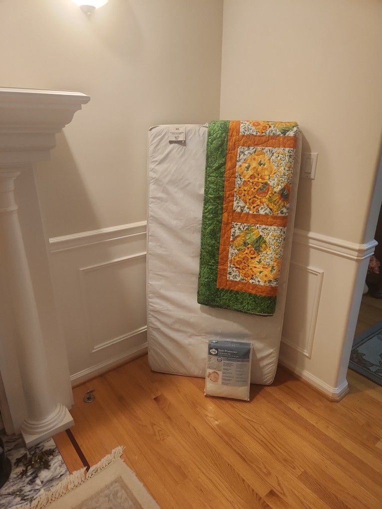 Mattress For Crib Or Toddler Bed, New Sealy Pad And Quilt