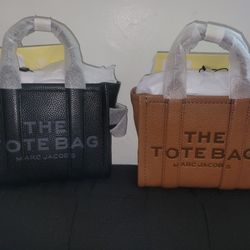 New & Authentic 100% MARC JACOBS 