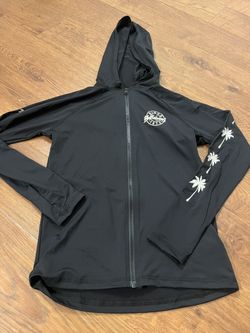 Billabong women’s core surfdaze long sleeve rashguard size small