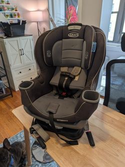 Graco Extend2Fit Convertible Car Seat