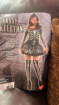 Sassy skeleton