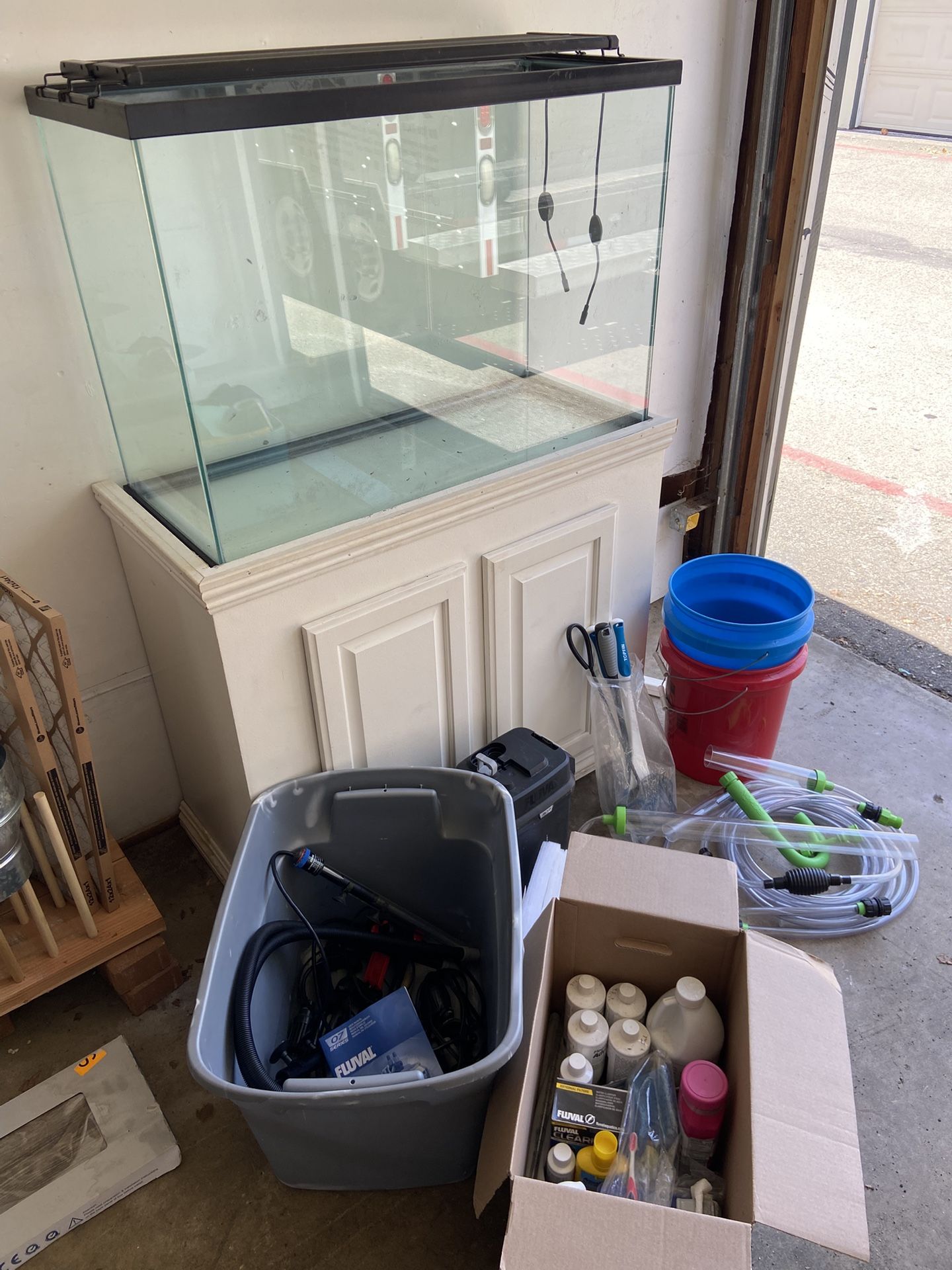 50 Gallon Aquarium Full Set Up