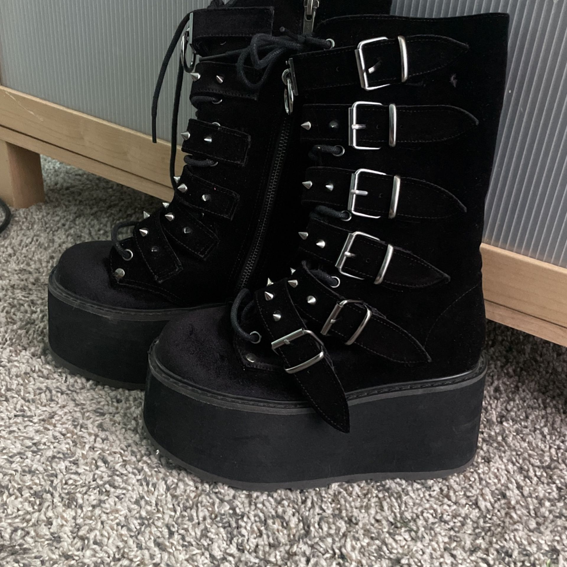 Buckle Straps Demonia Damned 225 Black Velvet Black Vegan Leather