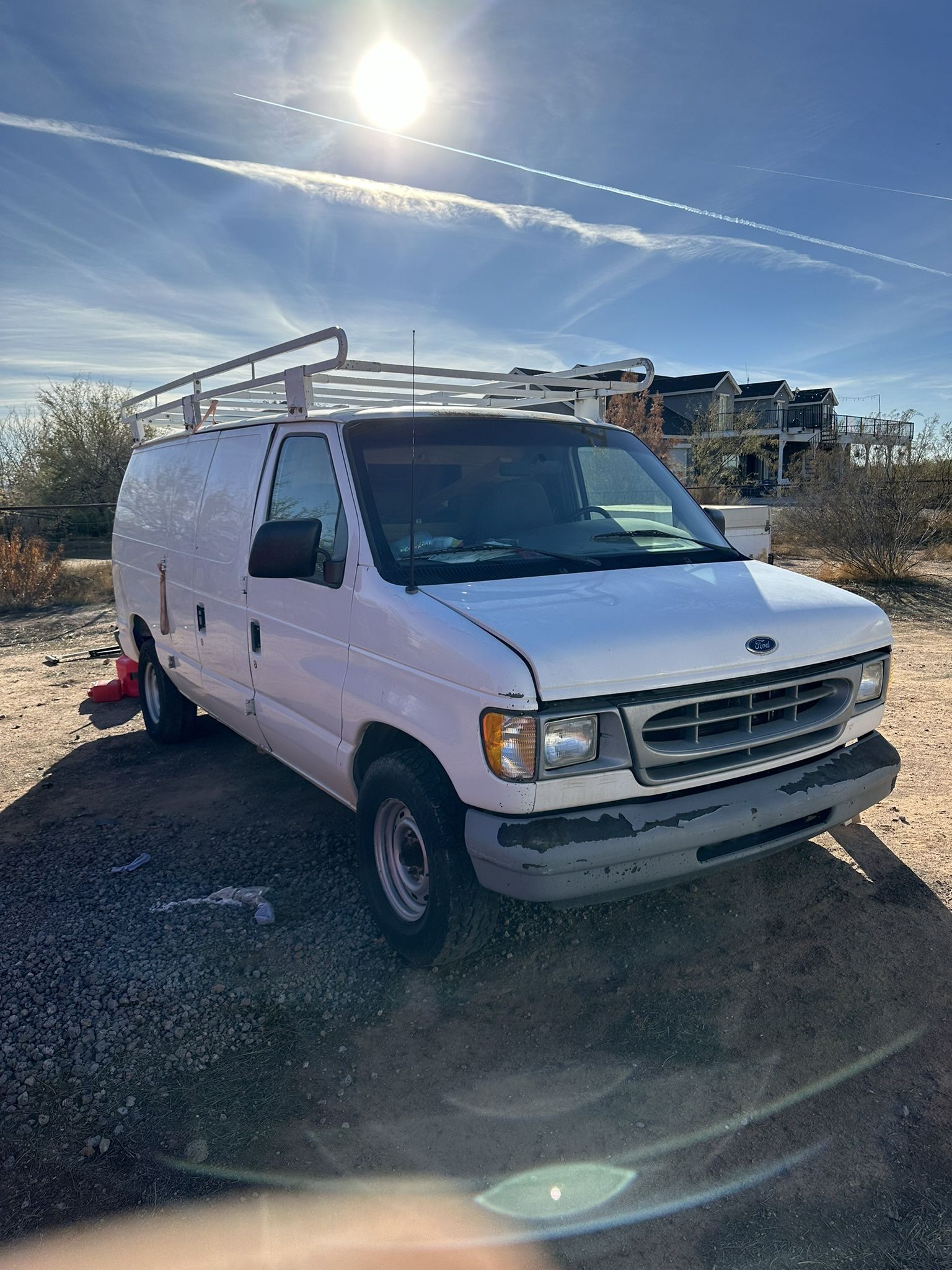 2000 Ford E-150