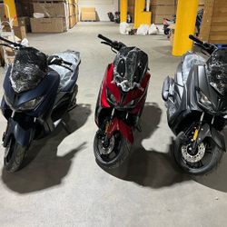 Brand New Qmax 200cc Gas Scooter 