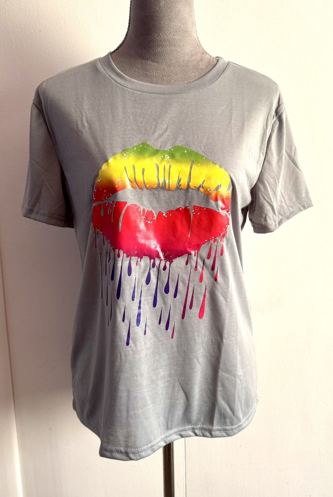 Lip Print Shirt, Medium 