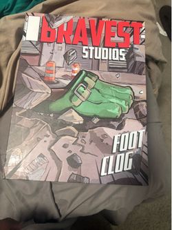Braves Studios Black Foot Clogs