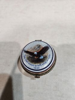 Eagle Isaiah 40:31 Porcelain Trinket Box