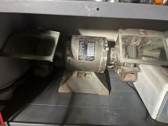 Bench grinder