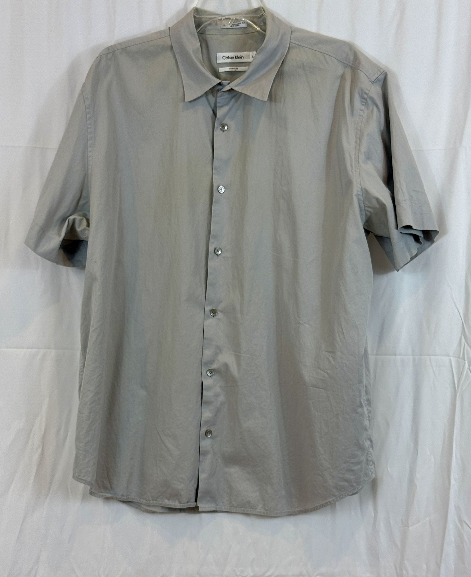 Calvin Klein Men Light Gray Button Down Short Sleeve Shirt Moderate Fit XL